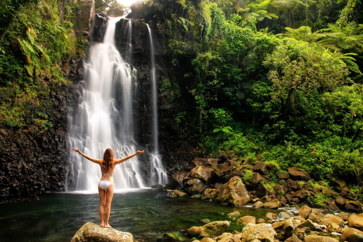 Americans Can Now Fly Nonstop To This Bucket-List Paradise From 4 U.S. Cities